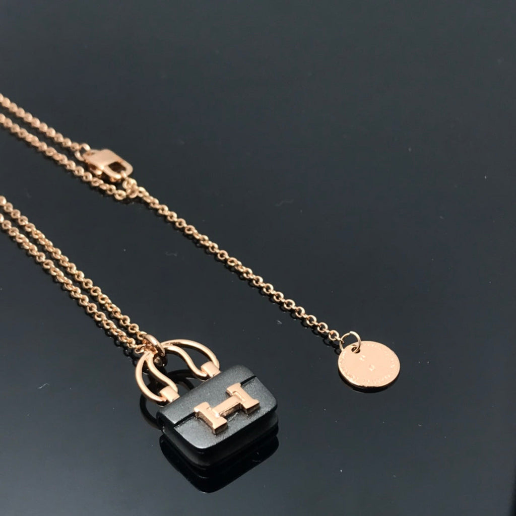 ¡®Twinkle jewelry¡¯WOMEN'S HM AMULETTES CONSTANCE PENDANT NECKLACE
