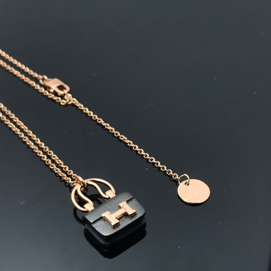 ¡®Twinkle jewelry¡¯WOMEN'S HM AMULETTES CONSTANCE PENDANT NECKLACE