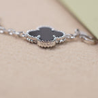 [Twinkle jewelry]New CLOVER 5 MOTIF ONYXS BRACELET COLLECTION
