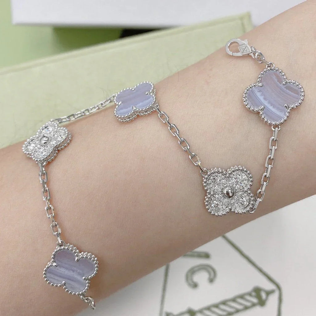 [Twinkle jewelry]New  CLOVER 5 MOTIF PURPLE CHALCEDONY BRACELET COLLECTION