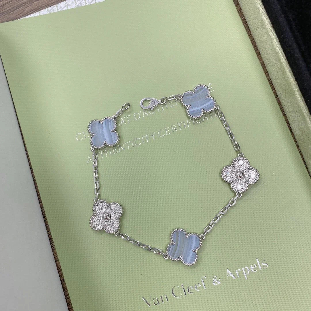 [Twinkle jewelry]New  CLOVER 5 MOTIF PURPLE CHALCEDONY BRACELET COLLECTION