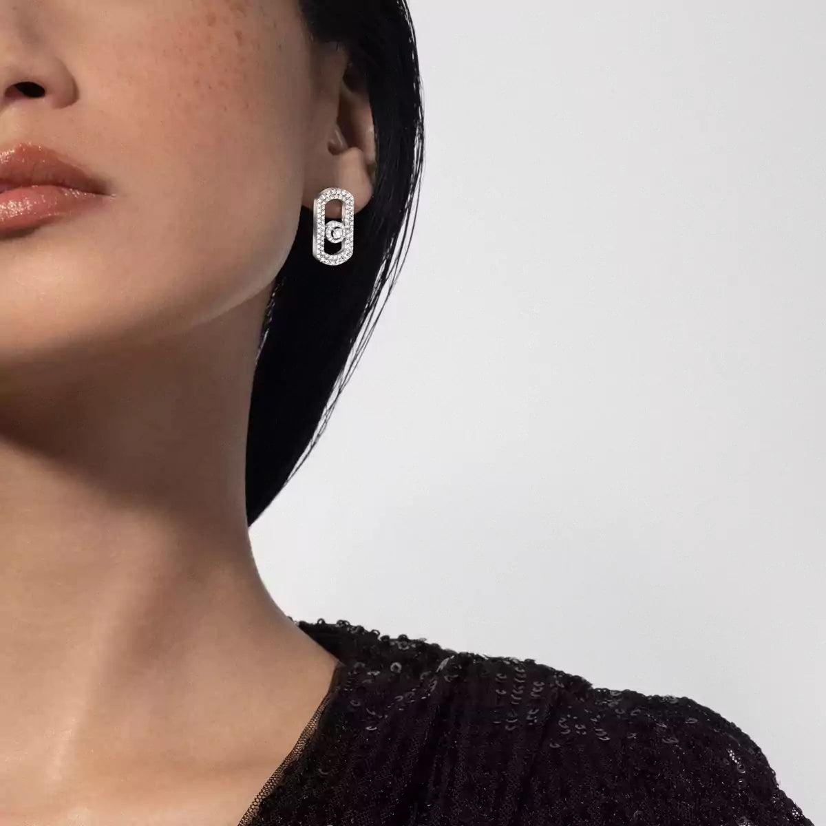 [Twinkle jewelrys]So Move Pave_-Set Diamond Earrings in Silver