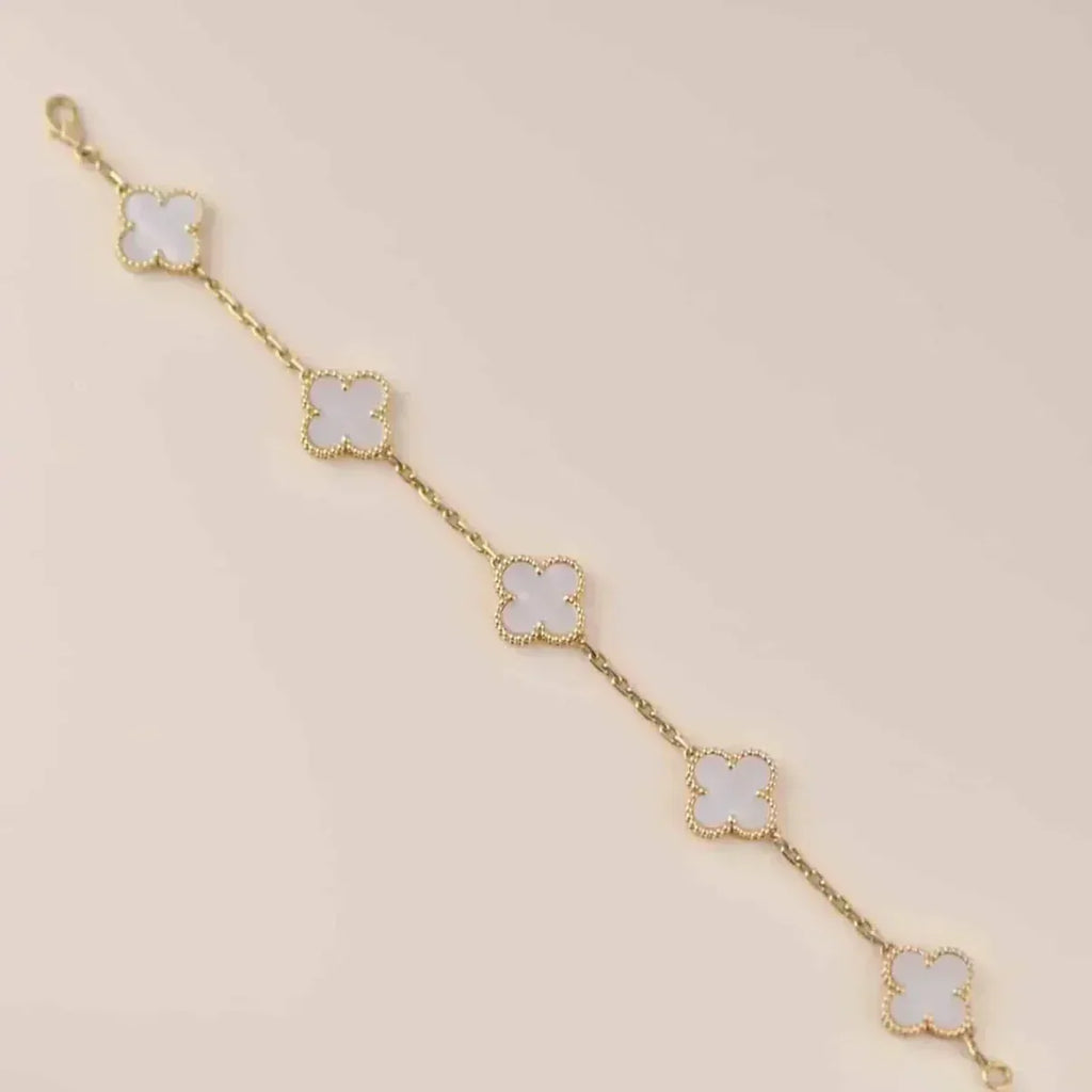 [Twinkle jewelry]New CLOVER WHITE PEARL MOP 5 MOTIF BRACELET COLLECTION