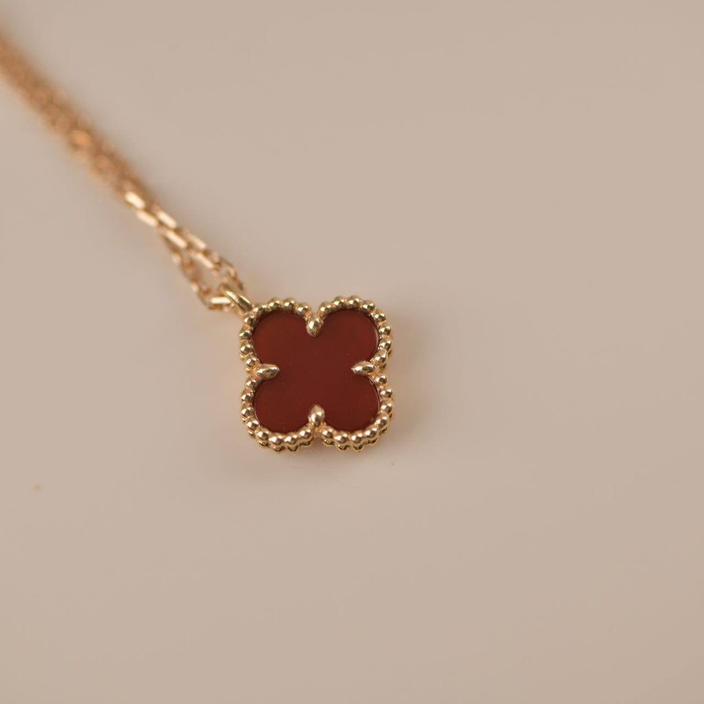 ¡®Twinkle jewelry¡¯CLOVER MINI 9.5MM WHITE CARNELIANS NECKLACE
