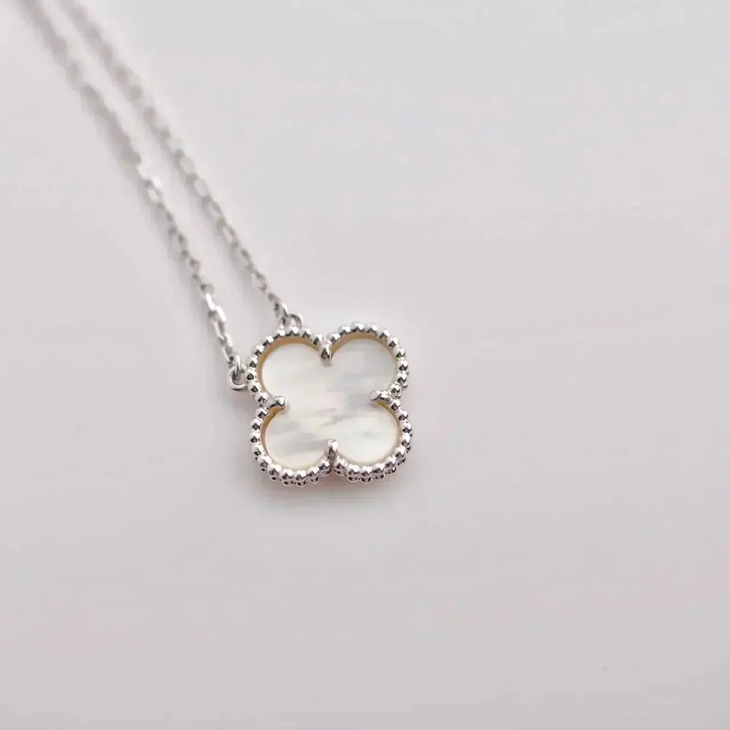 ¡®Twinkle jewelry¡¯CLOVER  15MM WHITE MOTHER-OF-PEARL SILVER