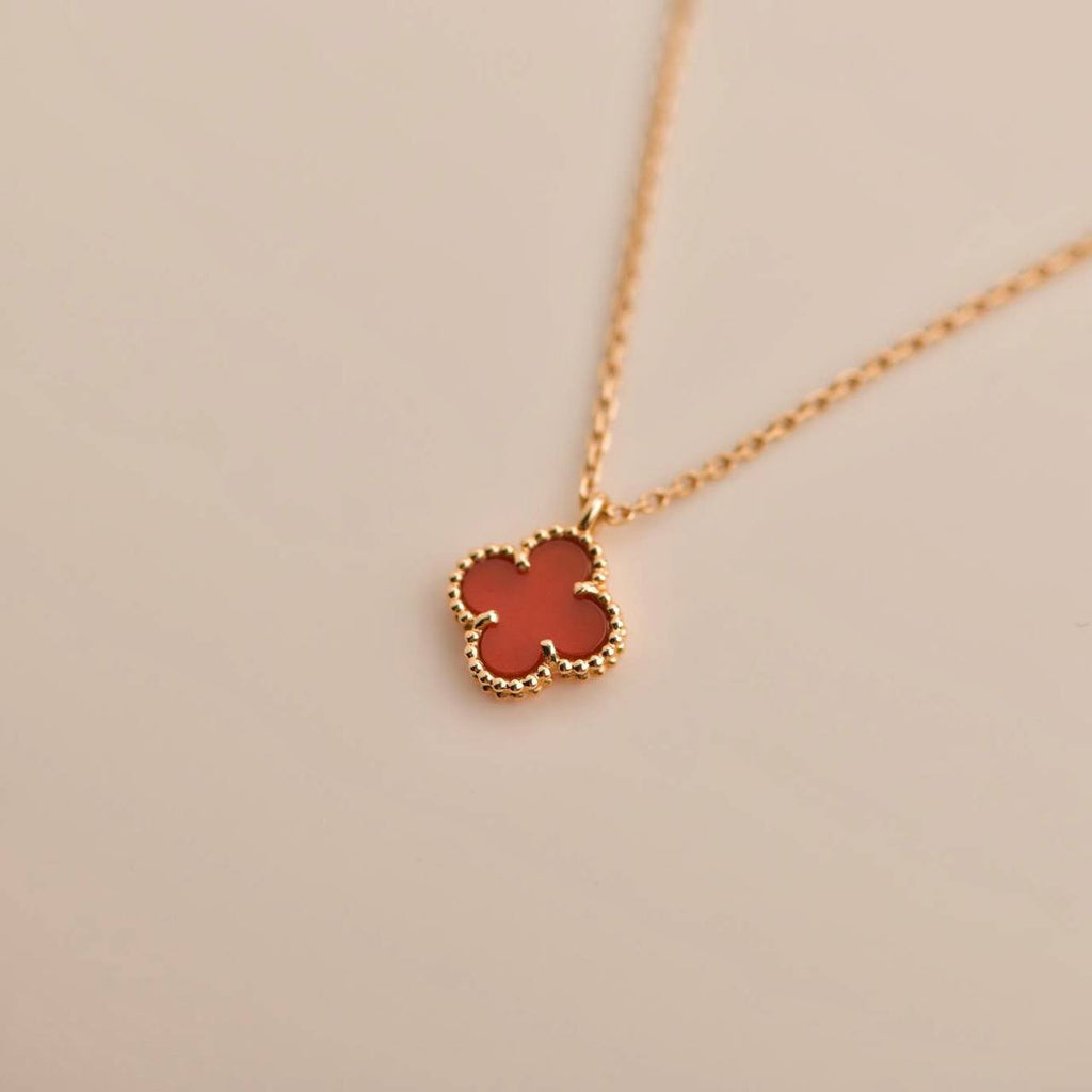 ¡®Twinkle jewelry¡¯CLOVER MINI 9.5MM WHITE CARNELIANS NECKLACE