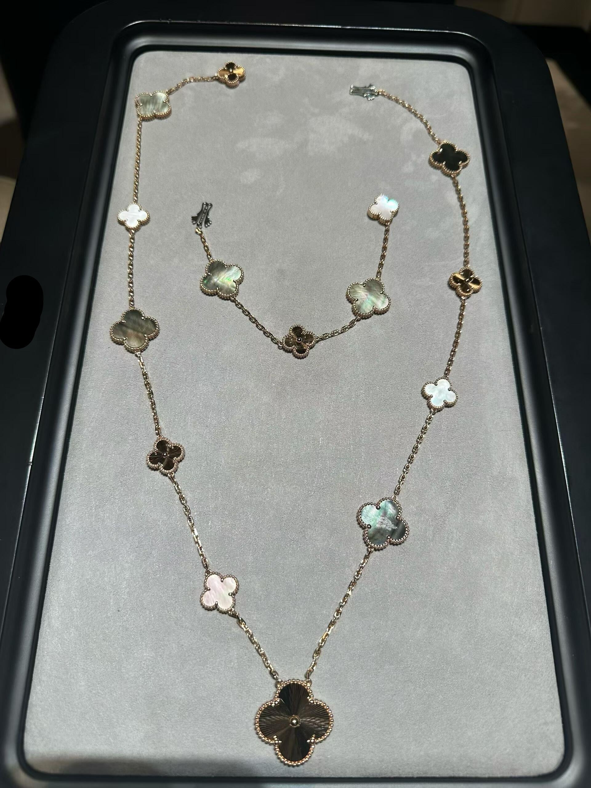 [¡®Twinkle jewelry¡¯] 25 NEW CLOVER 15 MOTIFS GRAY MOTHER-OF-PEARL