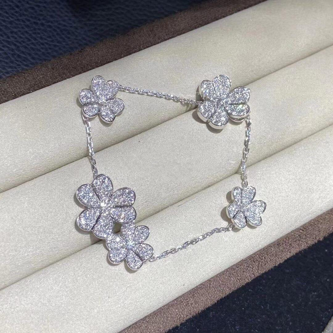 ¡®Twinkle jewelry¡¯FRIVOLE SILVER 5 FLOWERS BRACELET