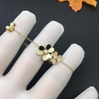¡®Twinkle jewelry¡¯FRIVOLE GOLD 5 FLOWERS BRACELET
