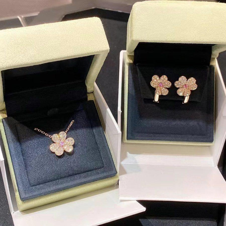¡®Twinkle jewelry¡¯FRIVOLE PINK GOLD FLOWER DIAMOND EARRINGS