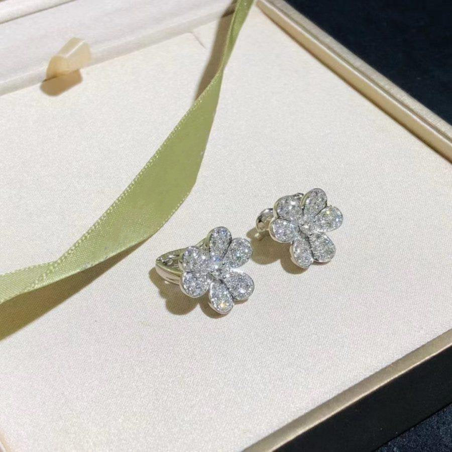 ¡®Twinkle jewelry¡¯FRIVOLE SILVER FLOWER DIAMOND EARRINGS
