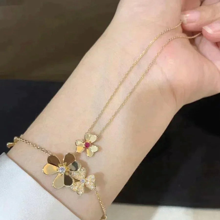 ¡®Twinkle jewelry¡¯FRIVOLE GOLD FLOWER NECKLACE