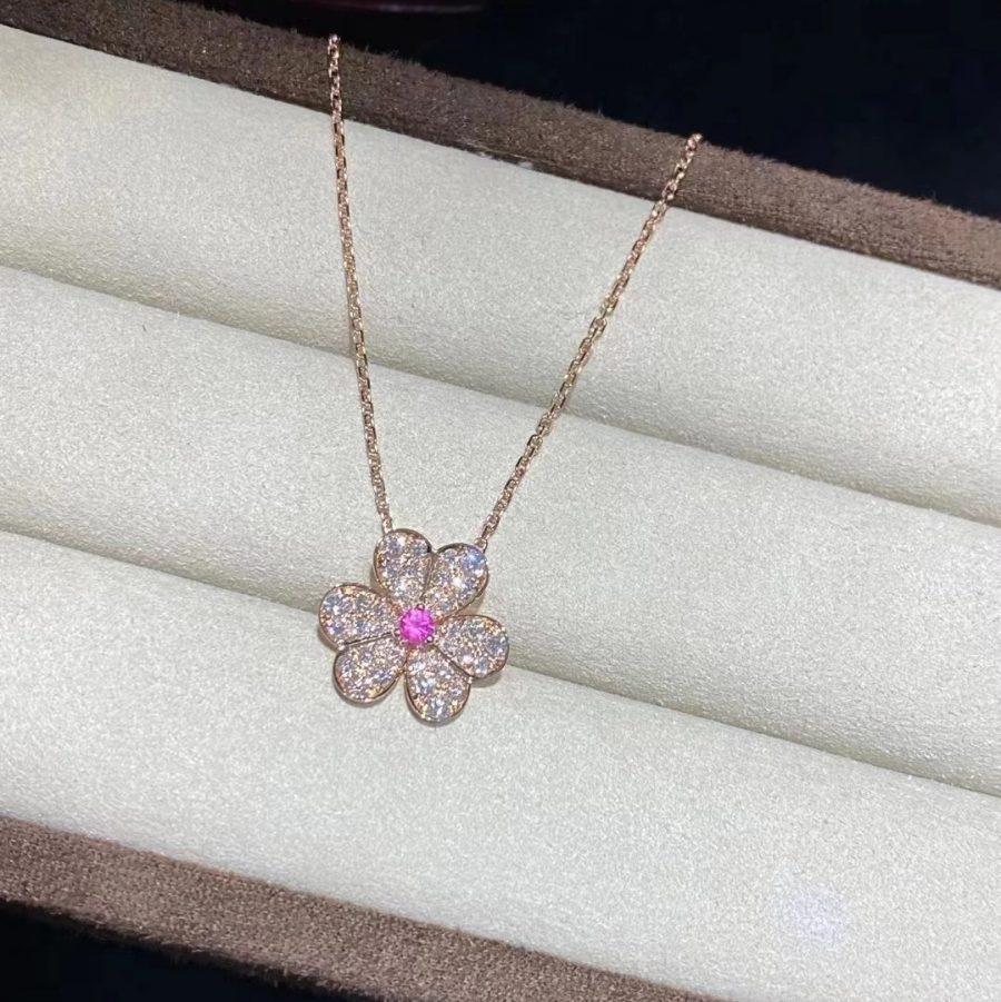 ¡®Twinkle jewelry¡¯FRIVOLE ROSE GOLD FLOWER DIAMOND NECKLACE