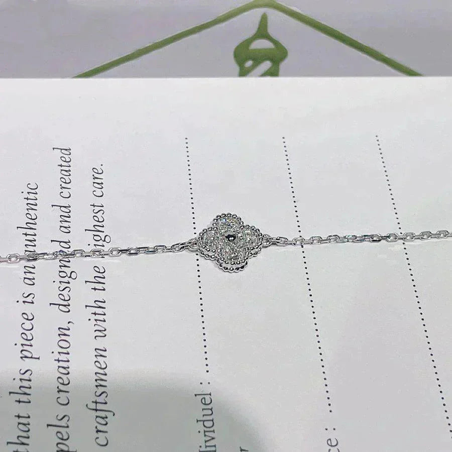¡®Twinkle jewelry¡¯CLOVER  SINGLE FLOWER BRACELET SILVER