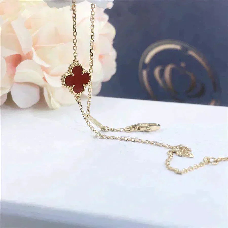 ¡®Twinkle jewelry¡¯CLOVER  CARNELIAN SINGLE FLOWER BRACELET