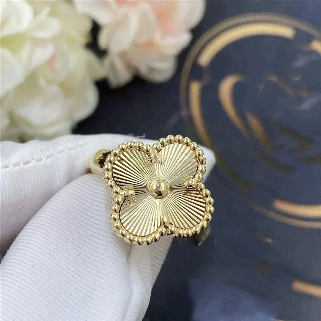 ¡®Twinkle jewelry¡¯CLOVER GOLD RING