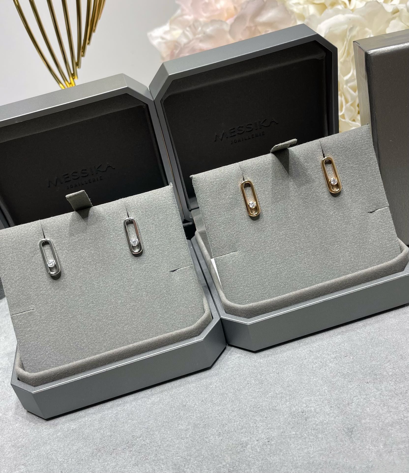 [Twinkle jewelrys]MOVE UNO SMALL 1 DIAMOND EARRINGS