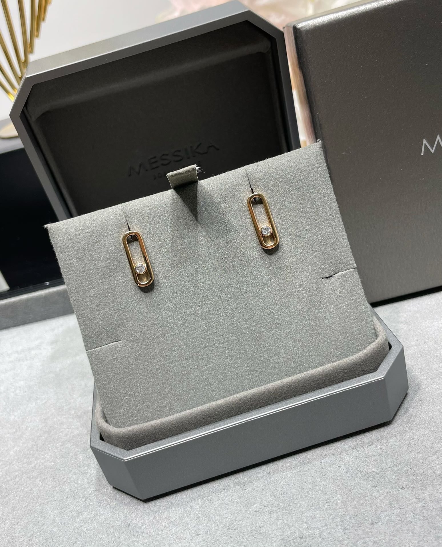 [Twinkle jewelrys]MOVE UNO SMALL 1 DIAMOND EARRINGS