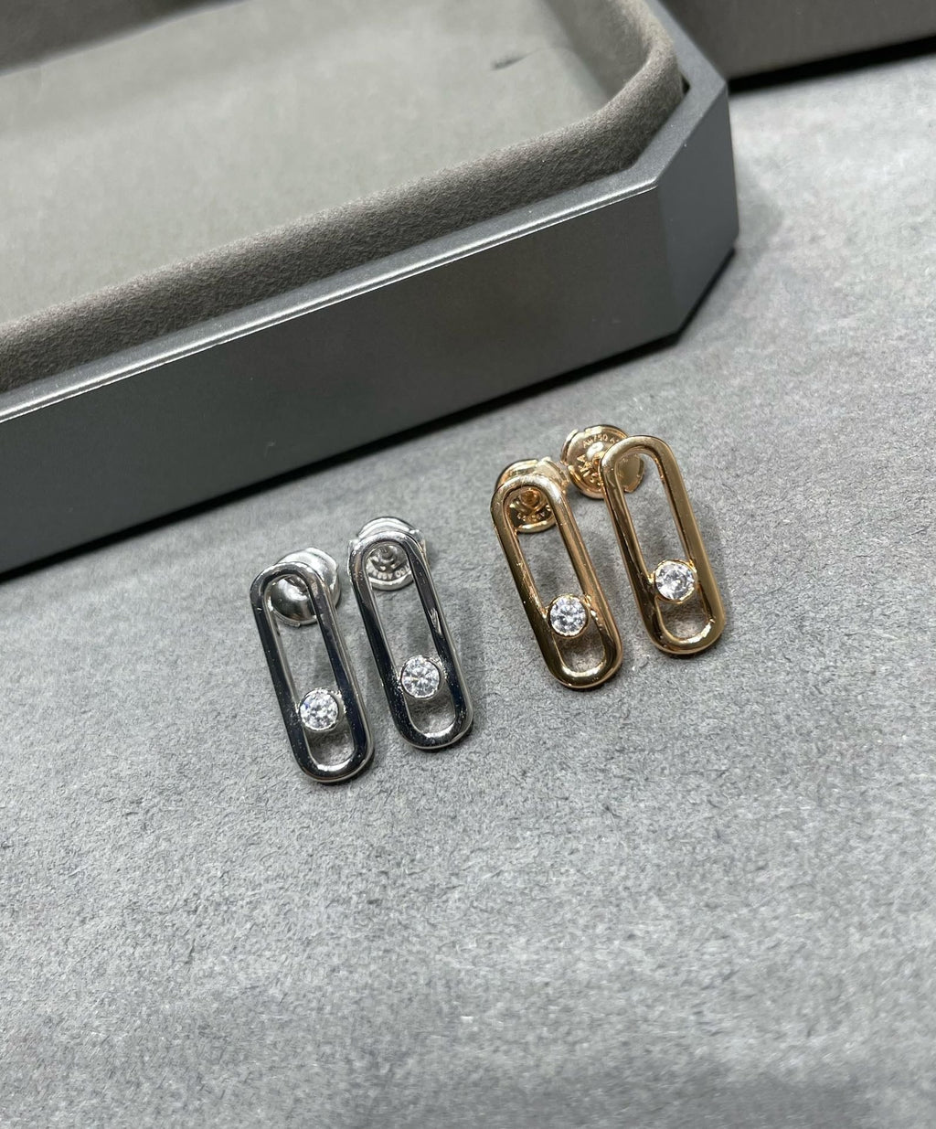 [Twinkle jewelrys]MOVE UNO SMALL 1 DIAMOND EARRINGS