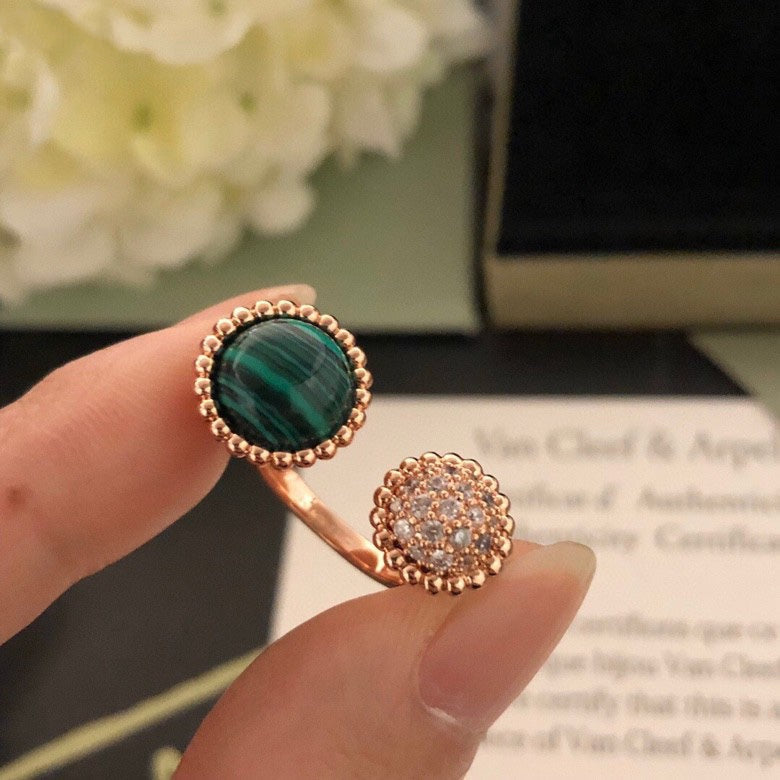 ¡®Twinkle jewelry¡¯PERLEE COULEURS DIAMOND ROSE GOLD BETWEEN THE FINGER RING