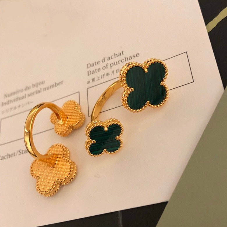 ¡®Twinkle jewelry¡¯CLOVER BETWEEN THE FINGER RING