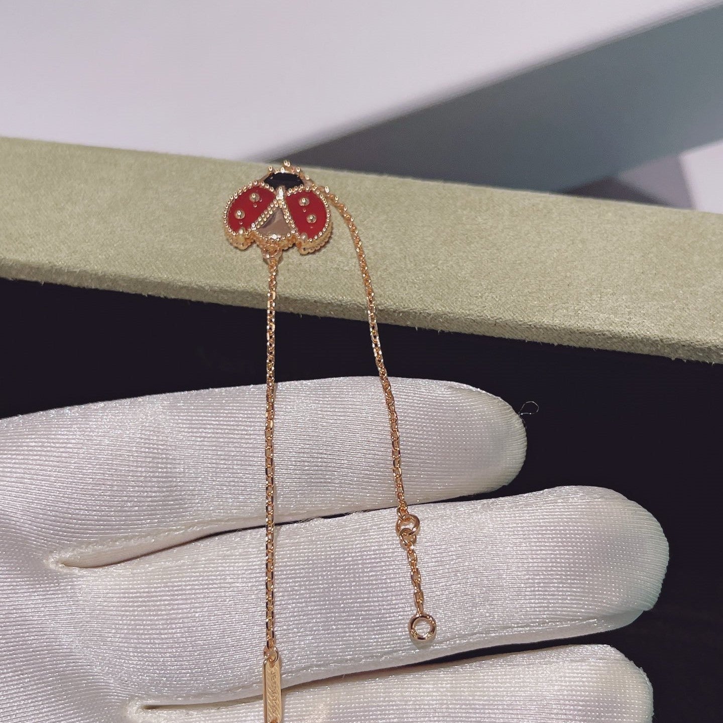 ¡®Twinkle jewelry¡¯LUCKY SPRING 1 MOTIF PINK GOLD BRACELET