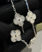 [Twinkle jewelry]New  CLOVER 5 MOTIF LASER BRACELET COLLECTION